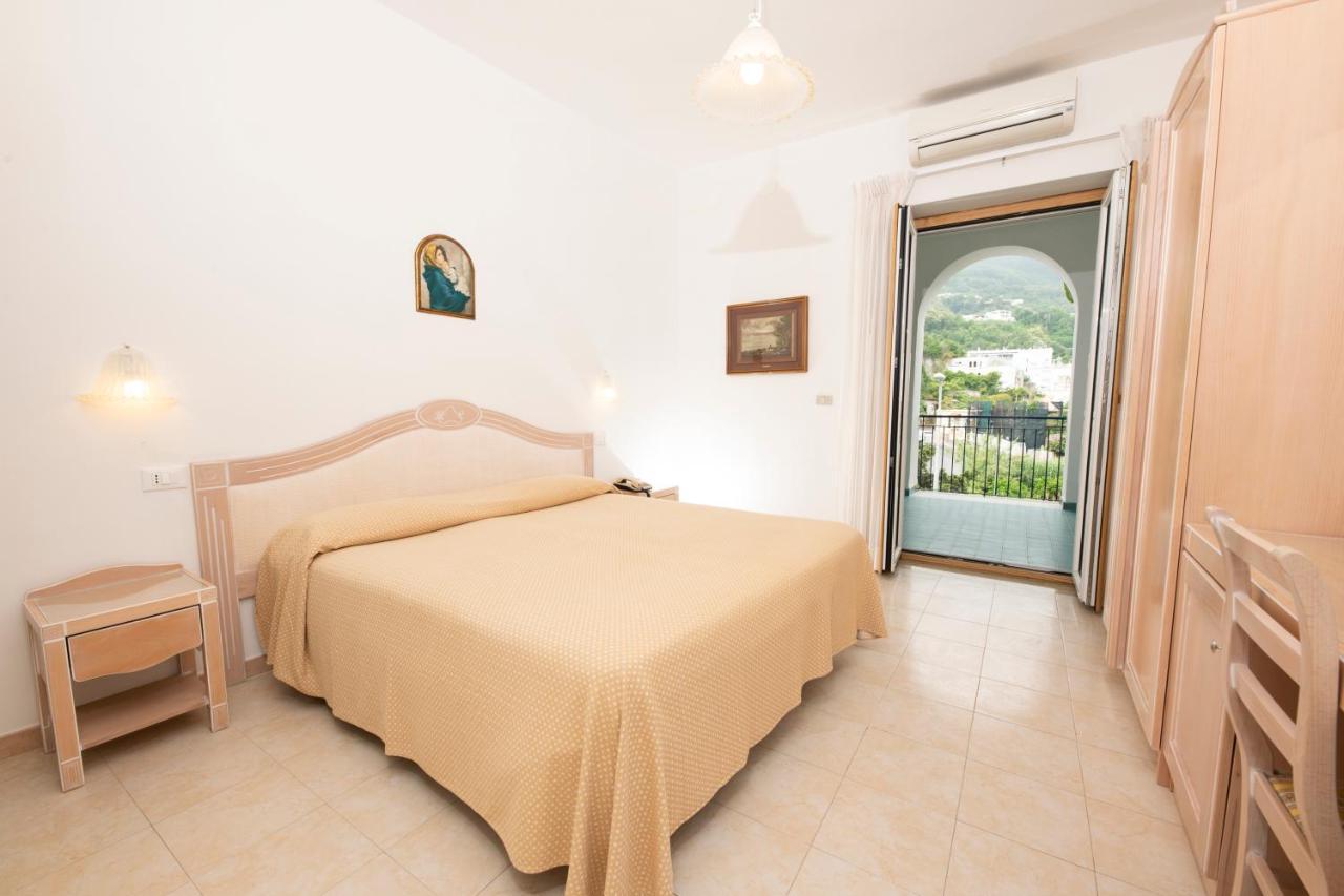 Hotel Candia Casamicciola Terme Екстер'єр фото